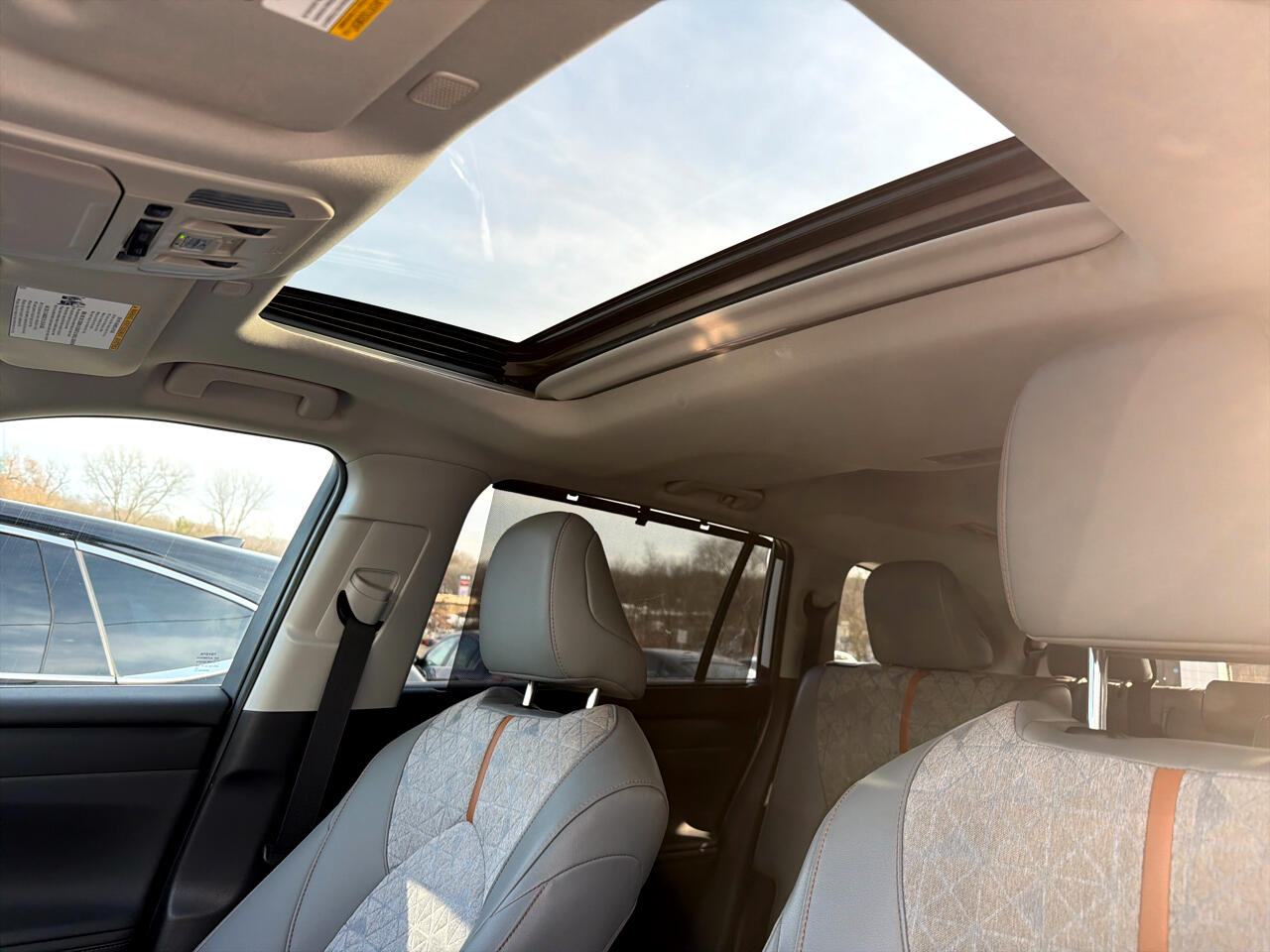 Toyota Highlander Hybrid Bronze Edition AWD (Natl) 2023