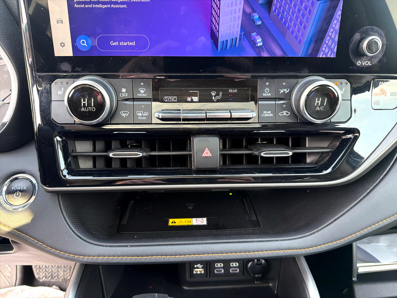 Toyota Highlander Hybrid Bronze Edition AWD (Natl) 2023