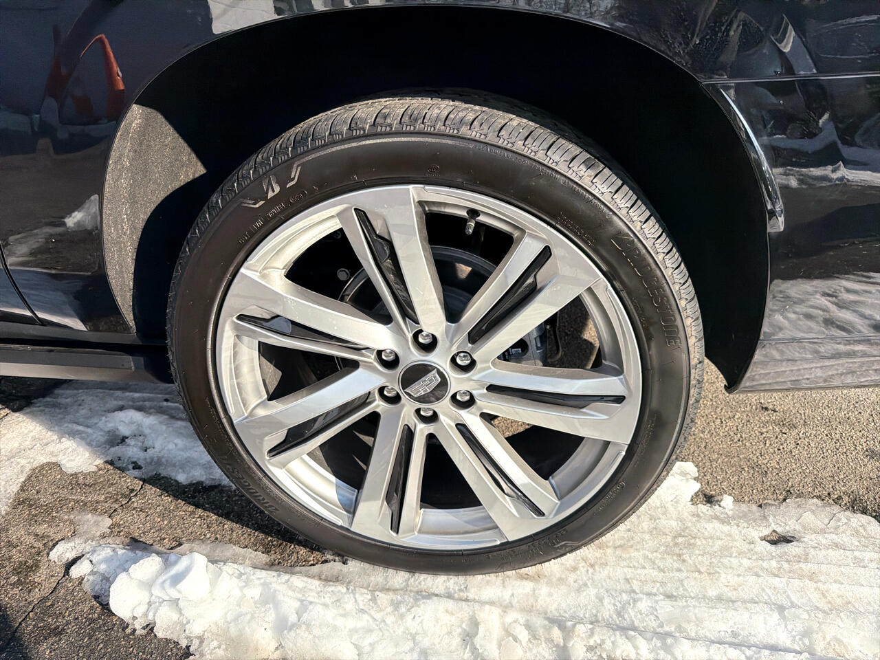 Cadillac Escalade ESV 4WD 4dr Sport 2025