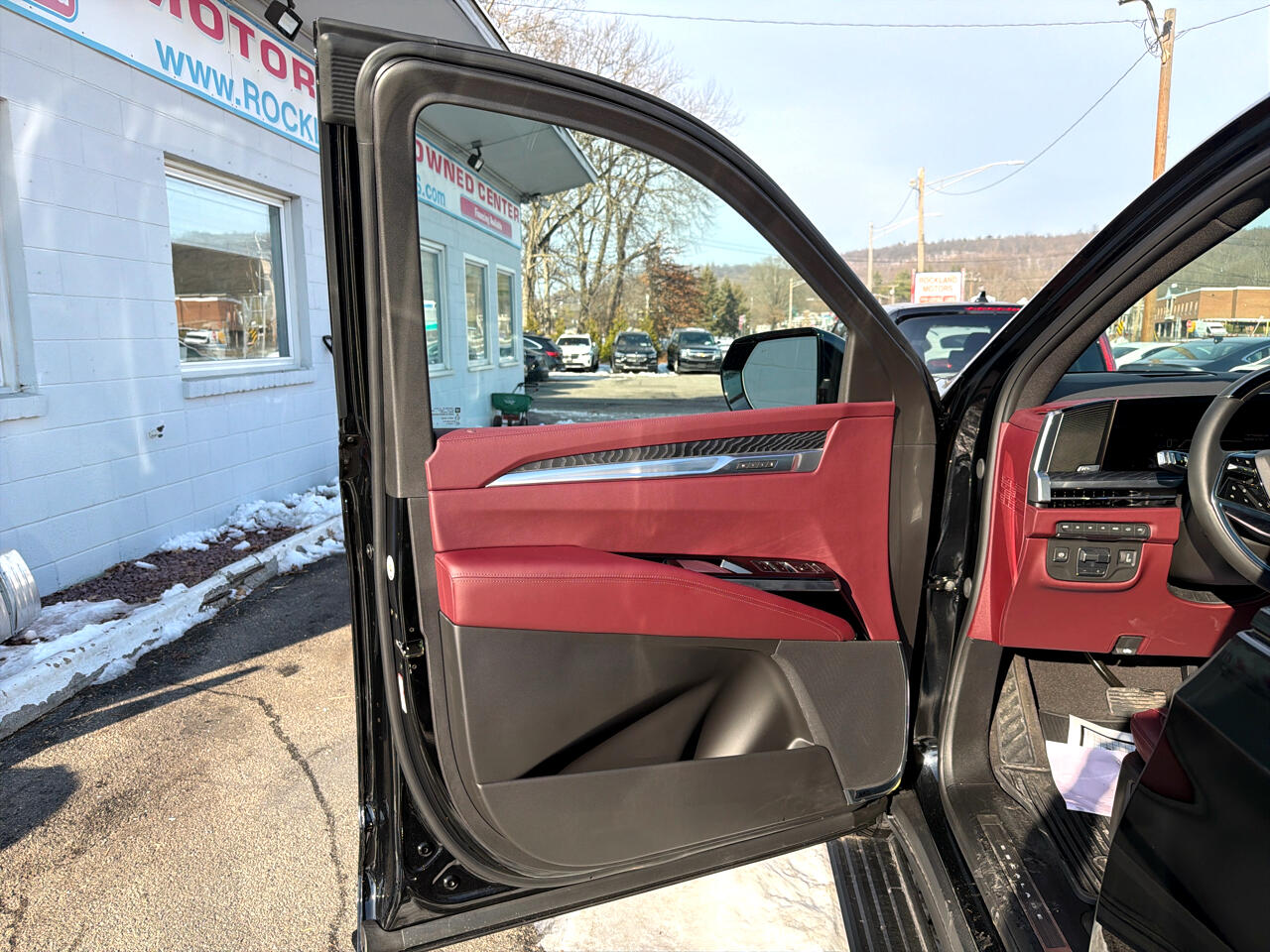 Cadillac Escalade ESV 4WD 4dr Sport 2025