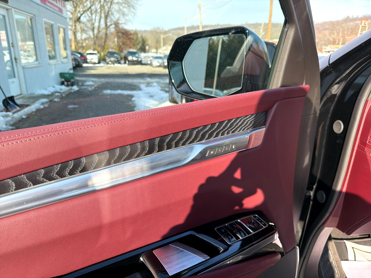 Cadillac Escalade ESV 4WD 4dr Sport 2025