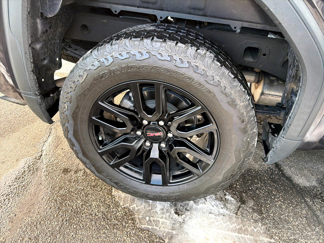 GMC Sierra 1500 4WD Crew Cab 147" Elevation w/3SB 2023