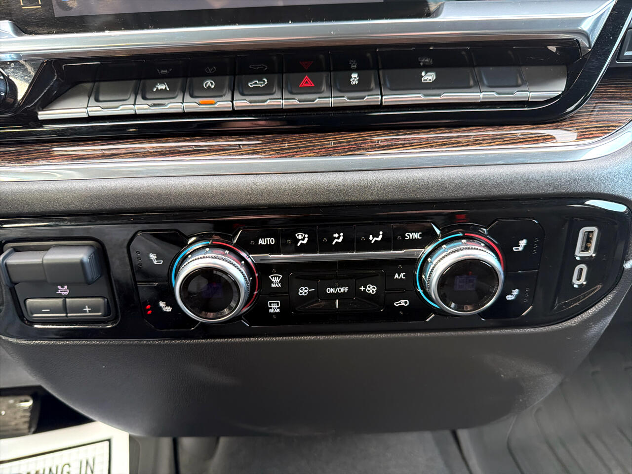 GMC Sierra 1500 4WD Crew Cab 147" Elevation w/3SB 2023