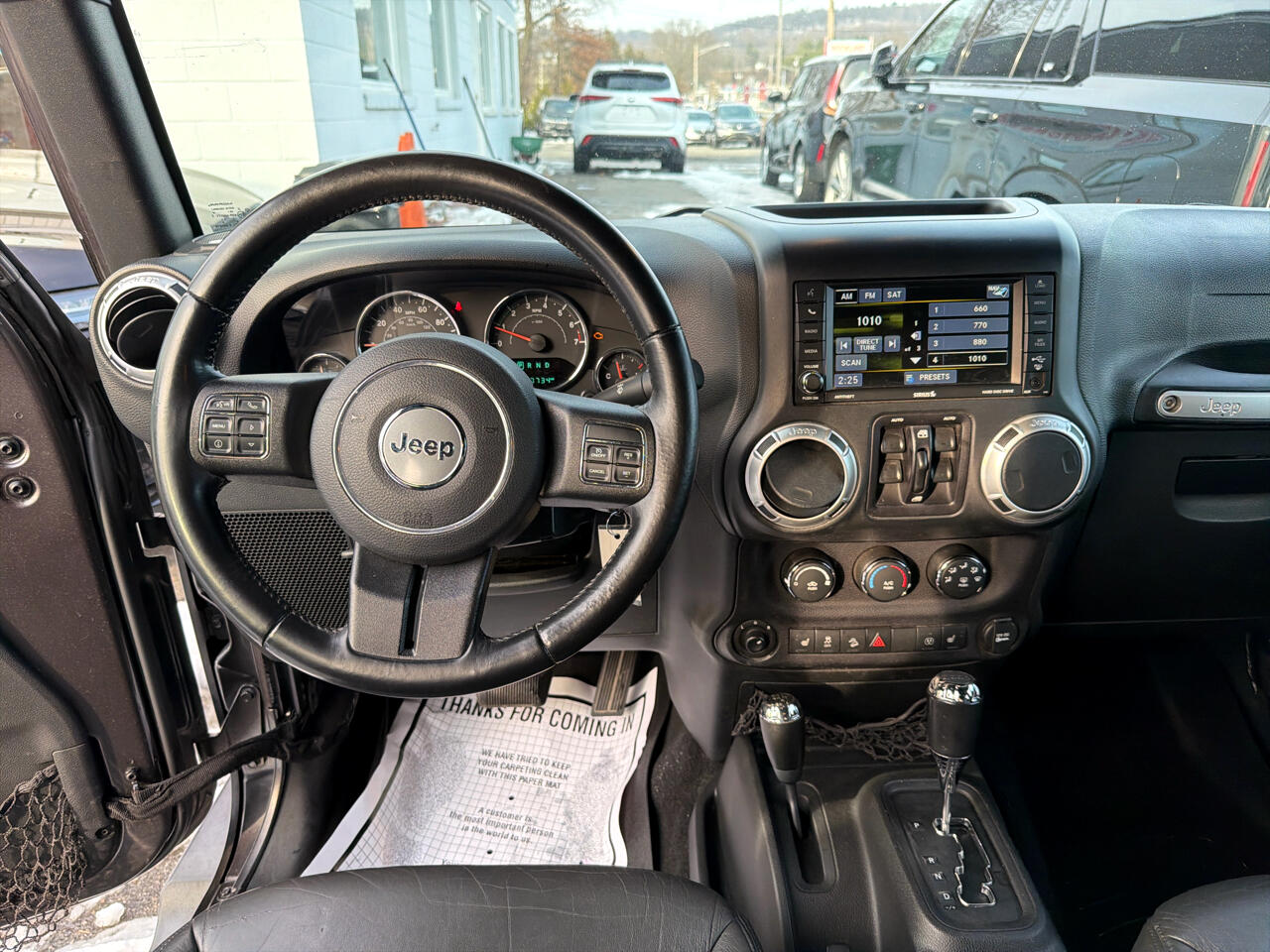 Jeep Wrangler Unlimited 4WD 4dr Sahara 2016