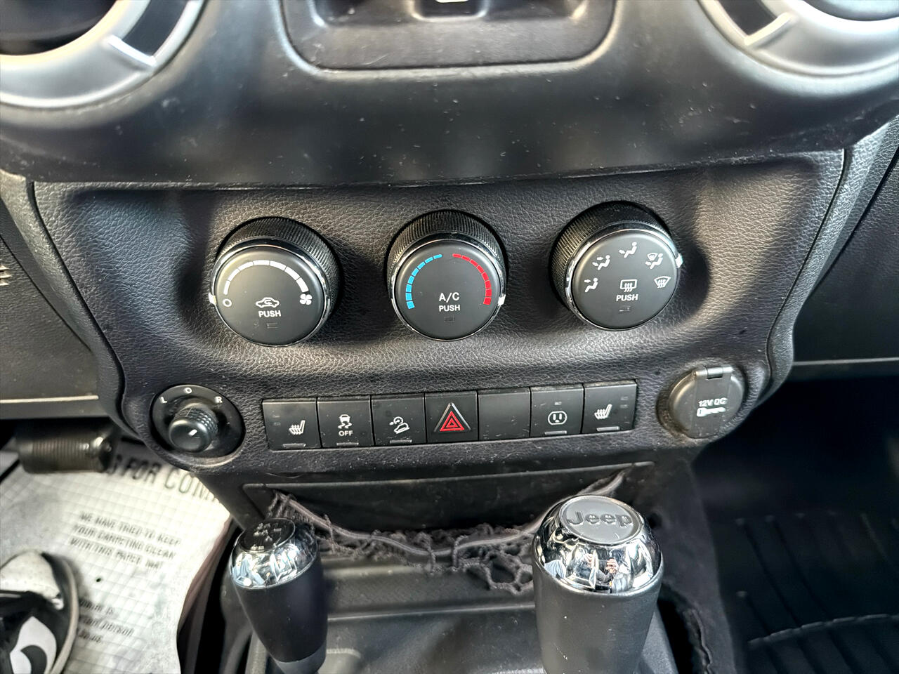 Jeep Wrangler Unlimited 4WD 4dr Sahara 2016