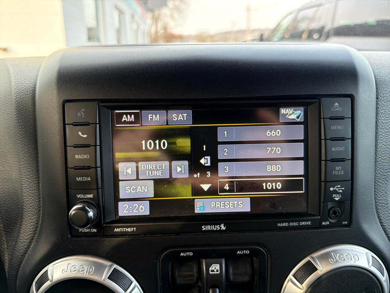 Jeep Wrangler Unlimited 4WD 4dr Sahara 2016