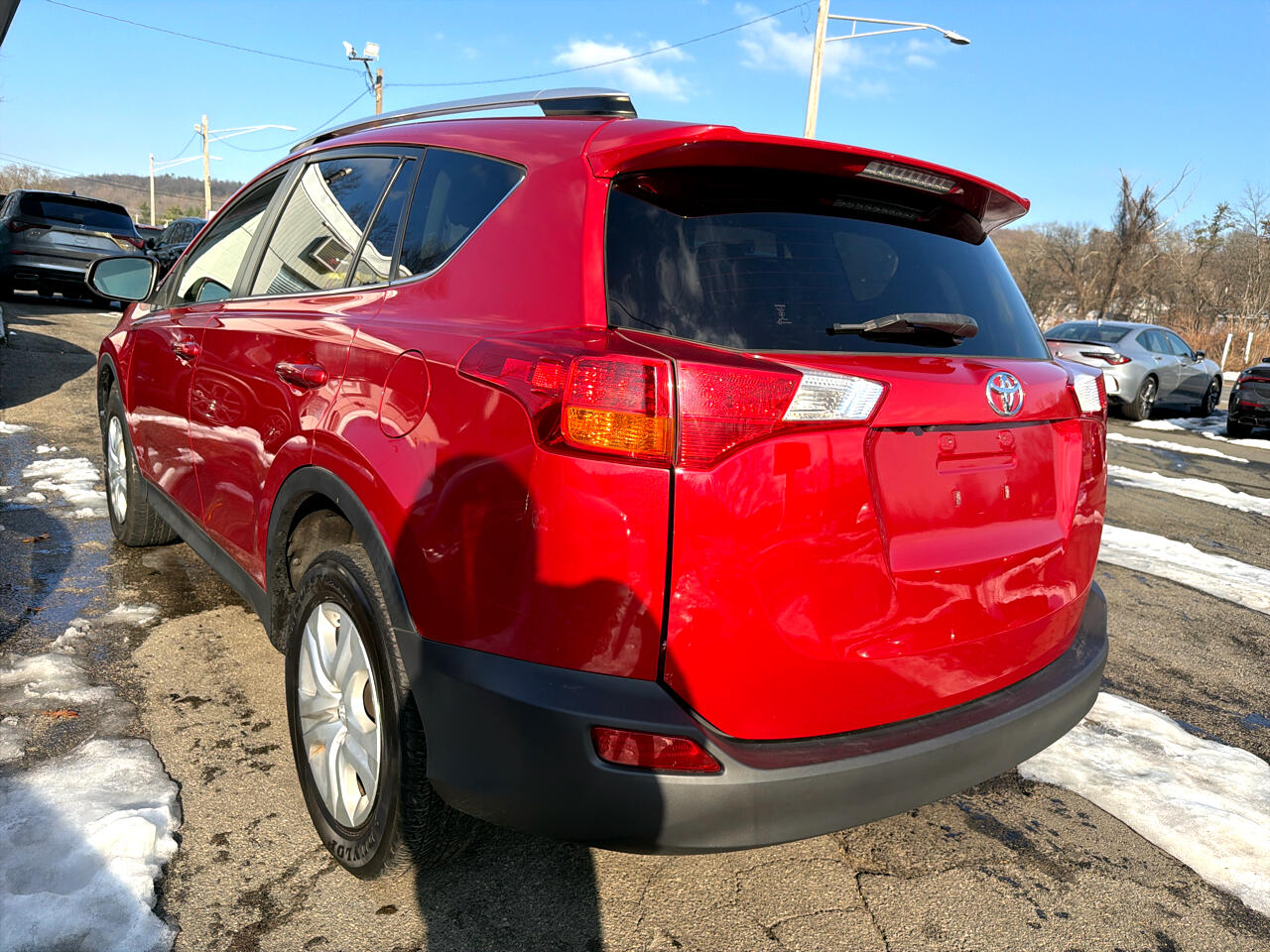 Toyota RAV4 FWD 4dr LE (Natl) 2014