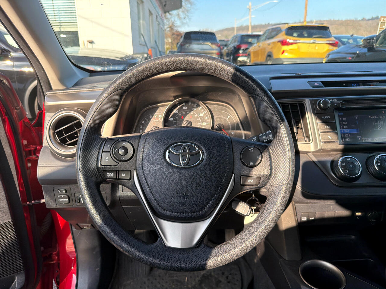 Toyota RAV4 FWD 4dr LE (Natl) 2014