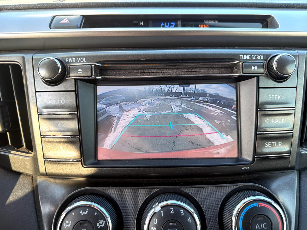 Toyota RAV4 FWD 4dr LE (Natl) 2014