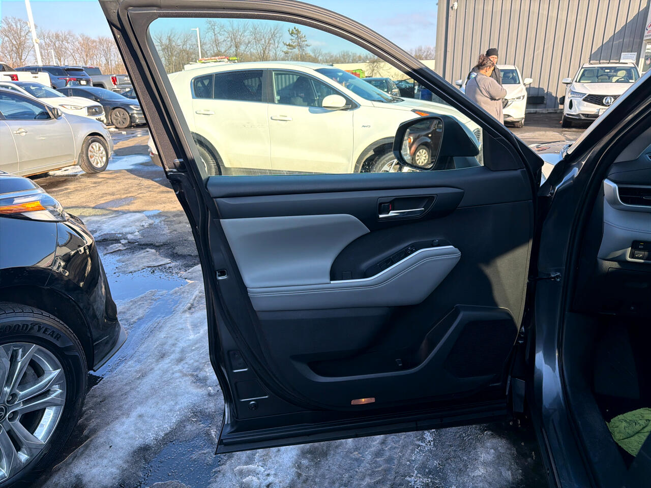 Toyota Highlander XLE AWD (Natl) 2022