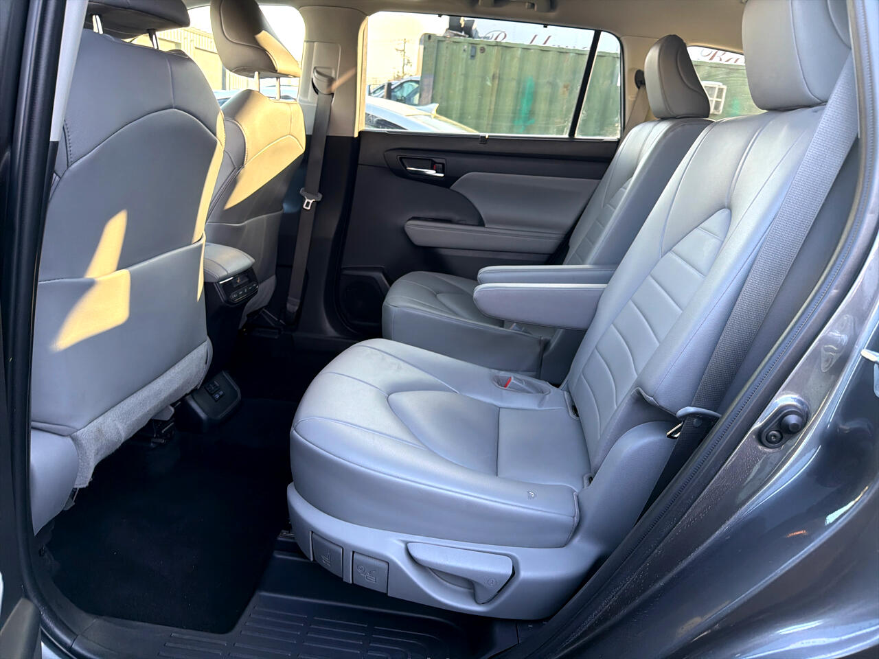 Toyota Highlander XLE AWD (Natl) 2022