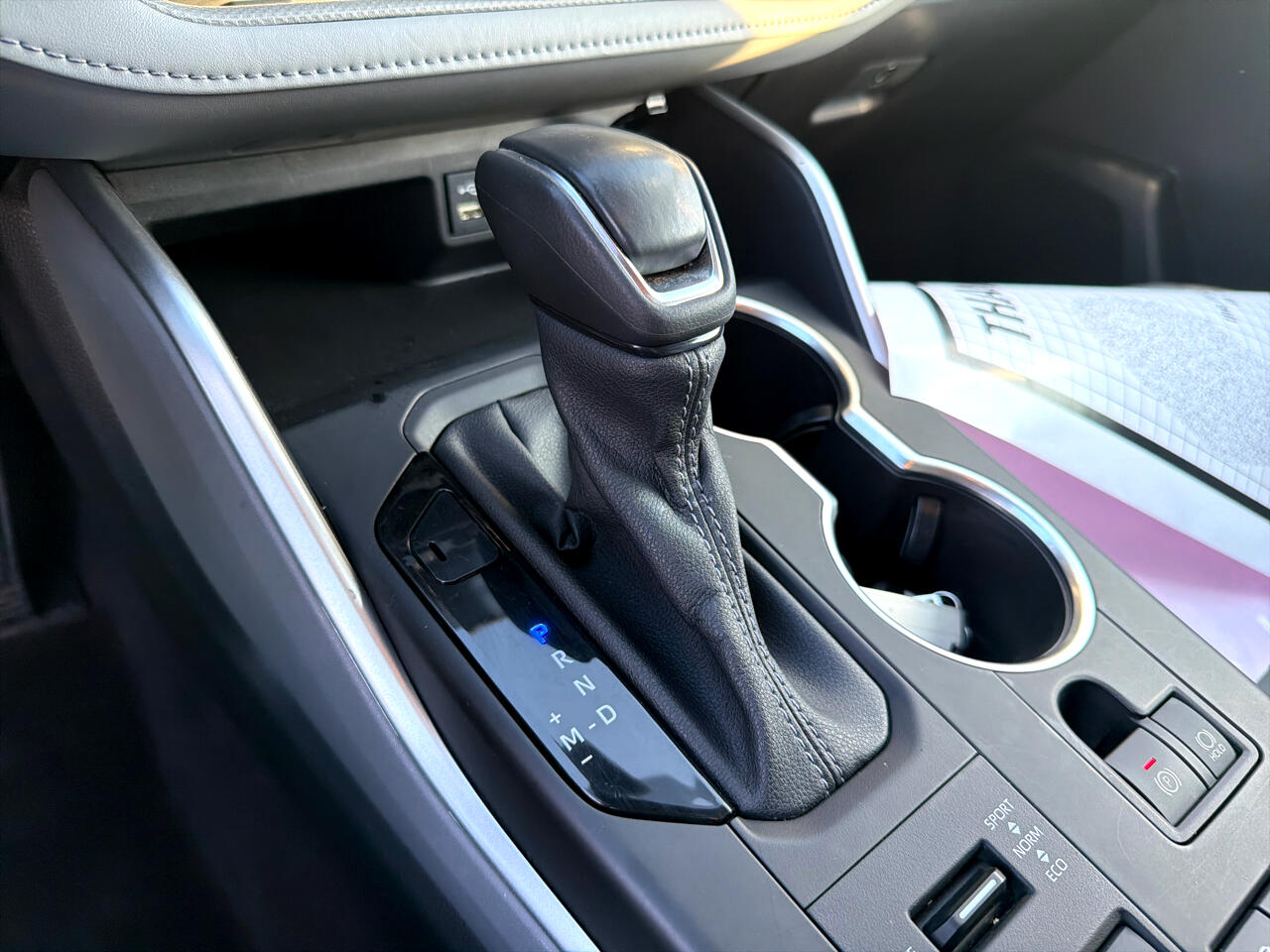 Toyota Highlander XLE AWD (Natl) 2022