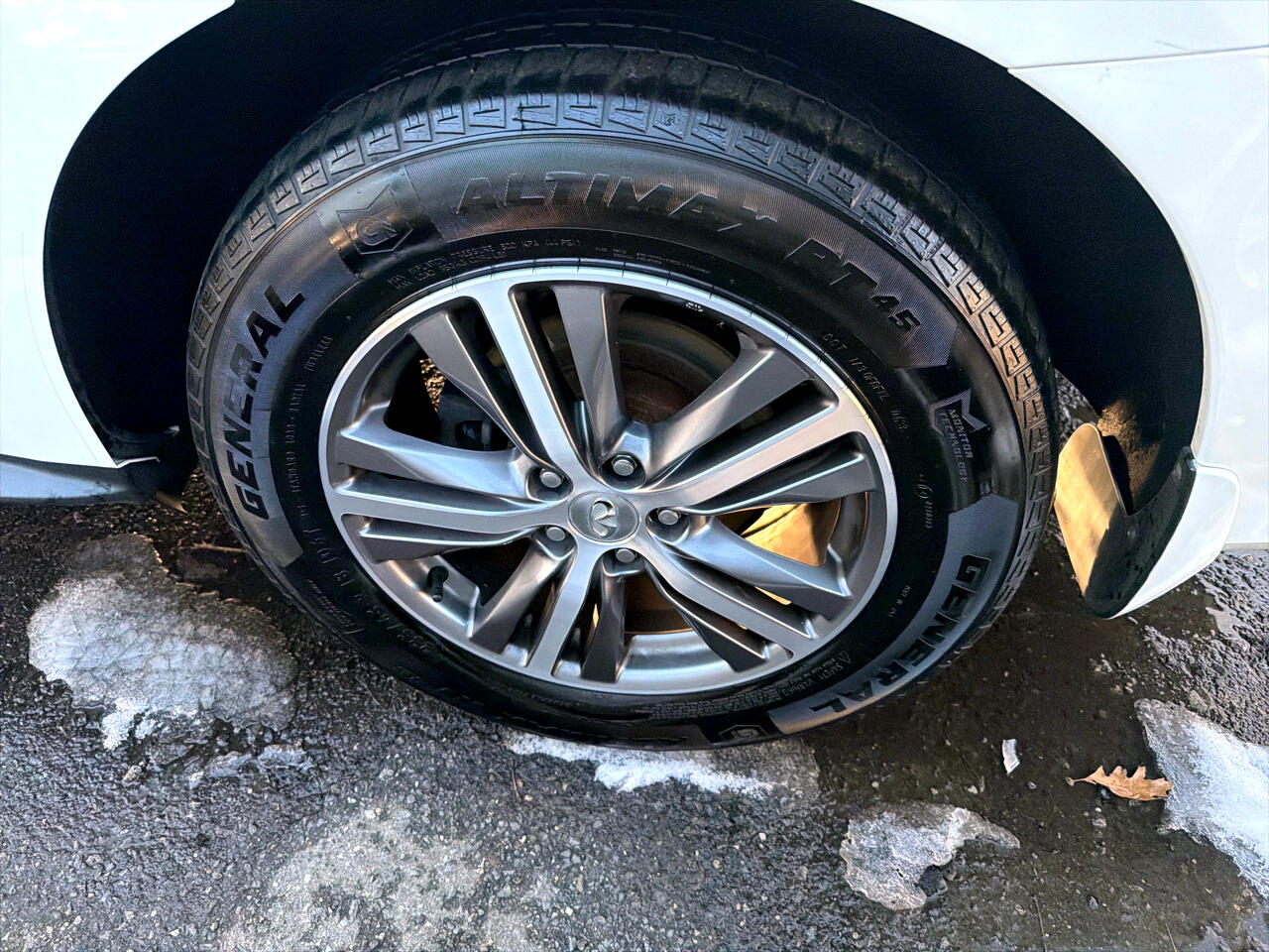 Infiniti QX60 2019.5 LUXE AWD 2019