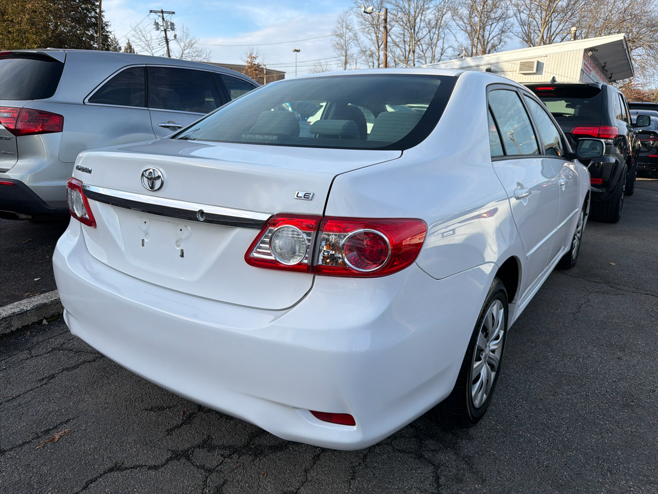 Toyota Corolla 4dr Sdn Auto LE (Natl) 2012