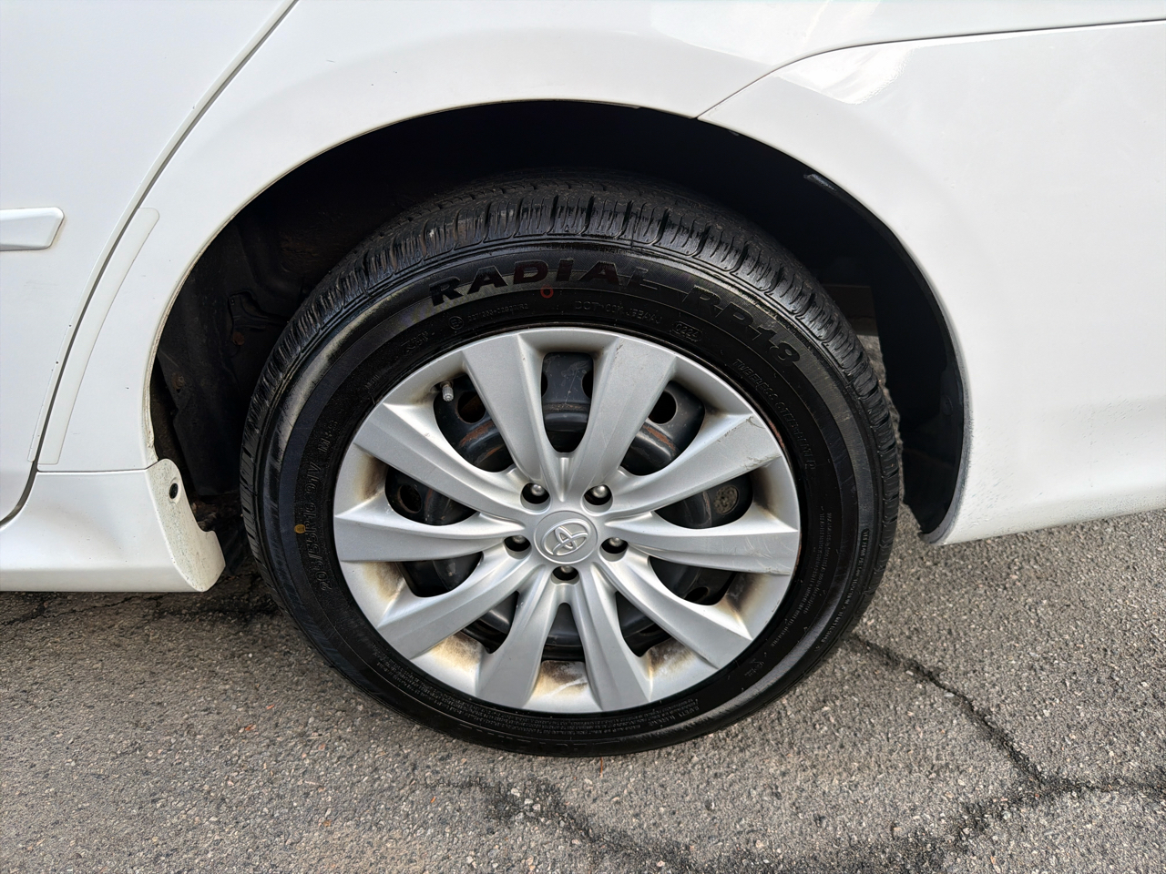 Toyota Corolla 4dr Sdn Auto LE (Natl) 2012