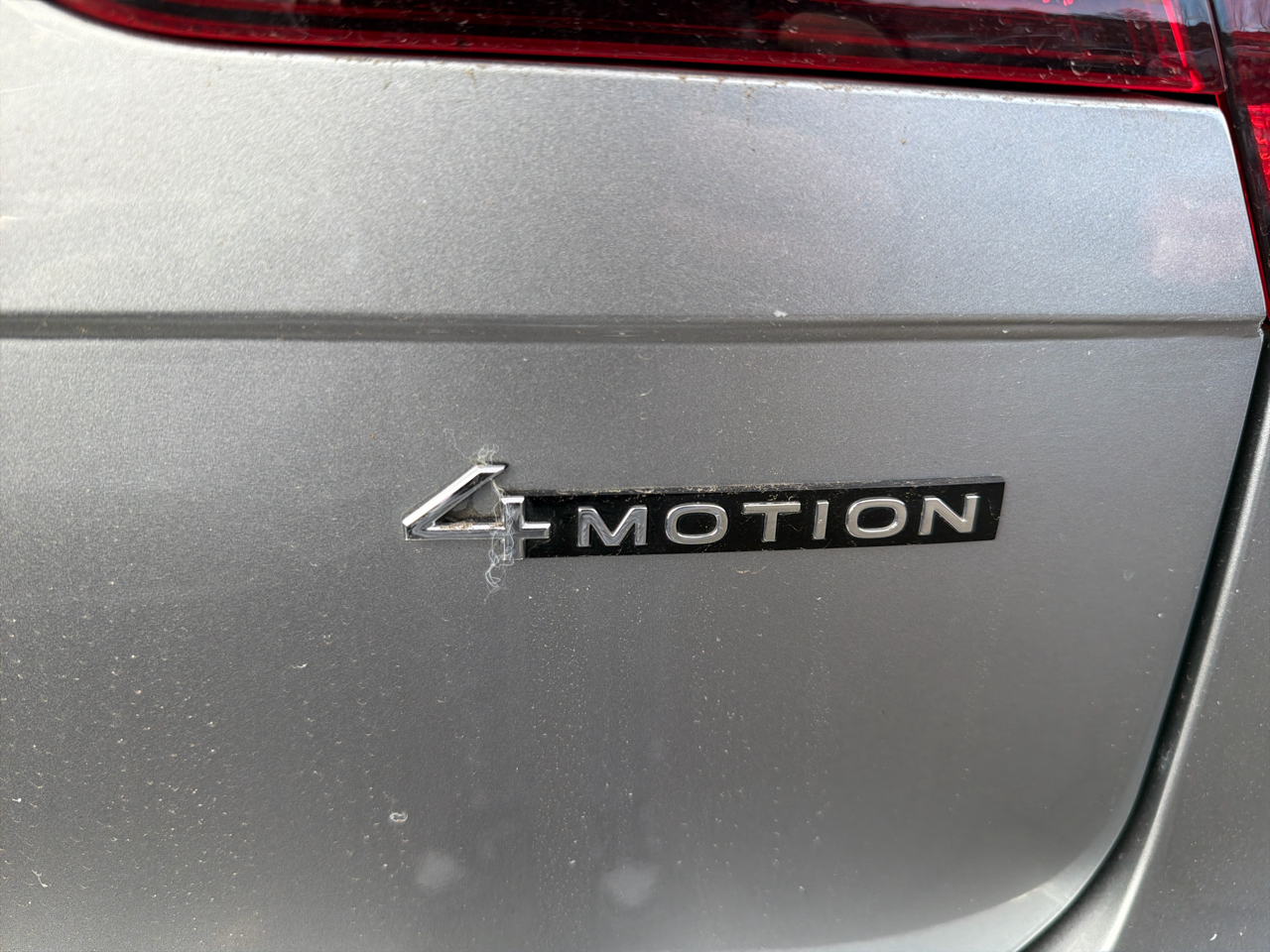 Volkswagen Tiguan 2.0T SE 4MOTION 2023