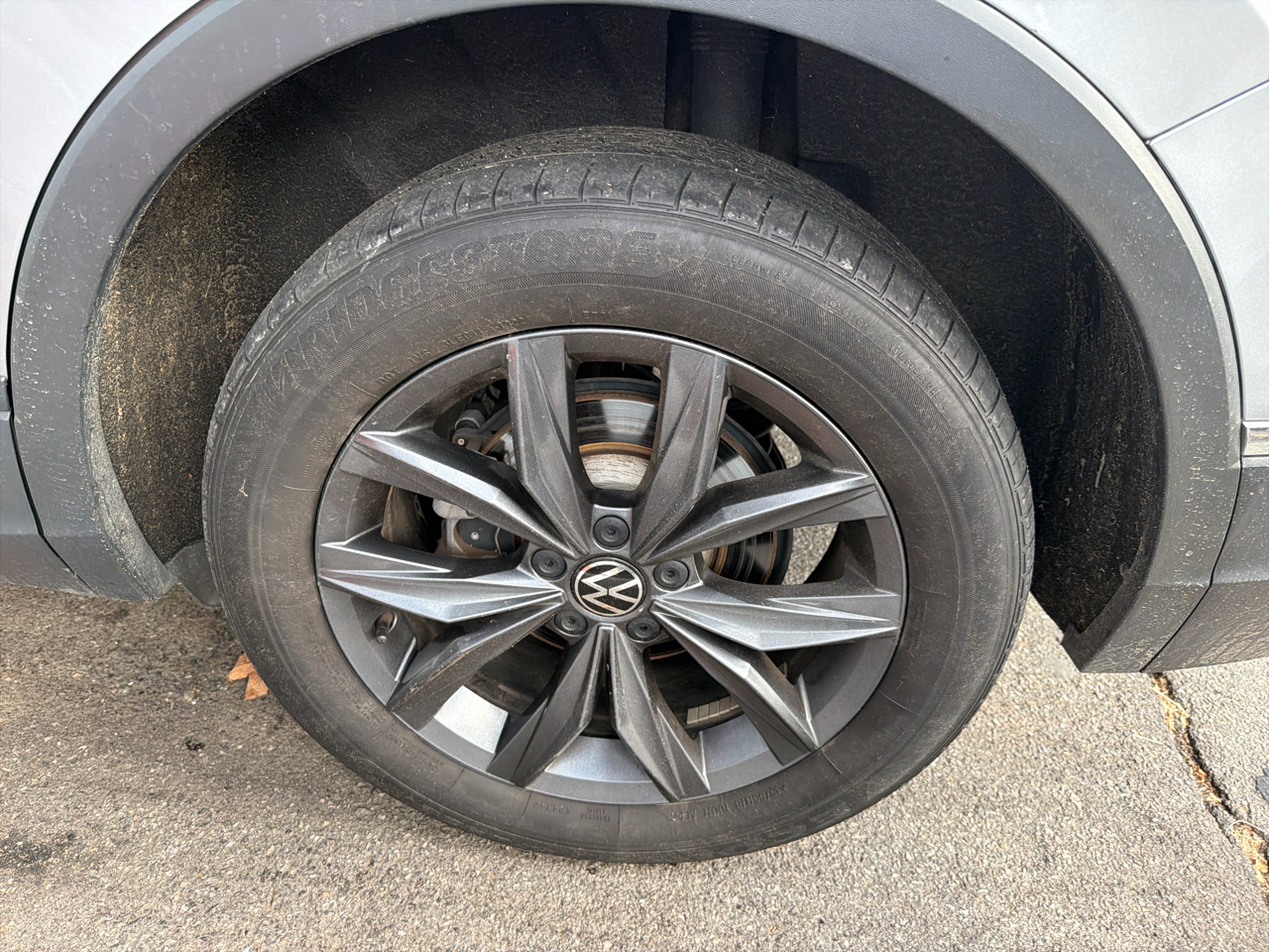 Volkswagen Tiguan 2.0T SE 4MOTION 2023