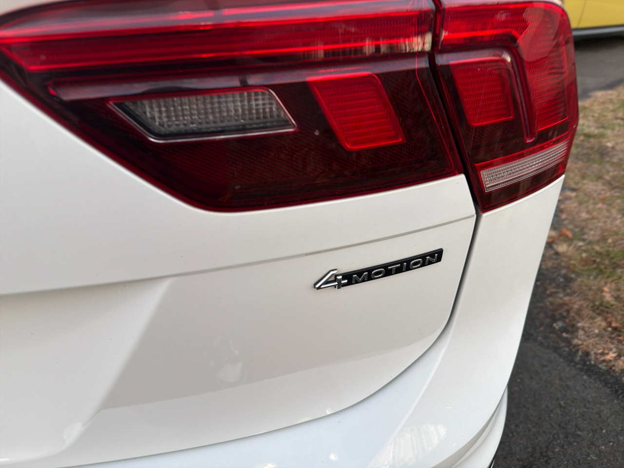 Volkswagen Tiguan 2.0T SE R-Line Black 4MOTION 2022