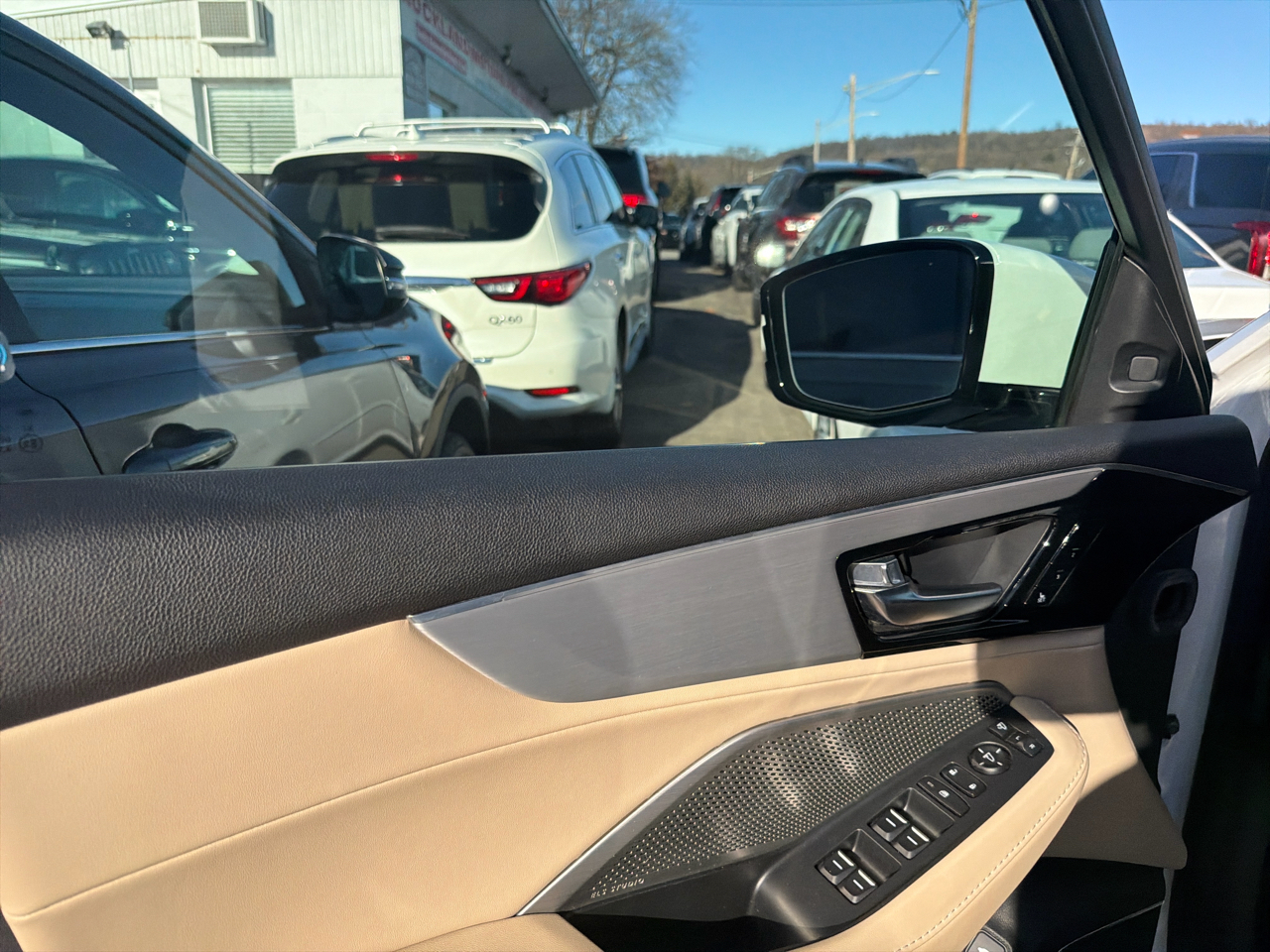 Acura MDX SH-AWD w/Technology Package 2023