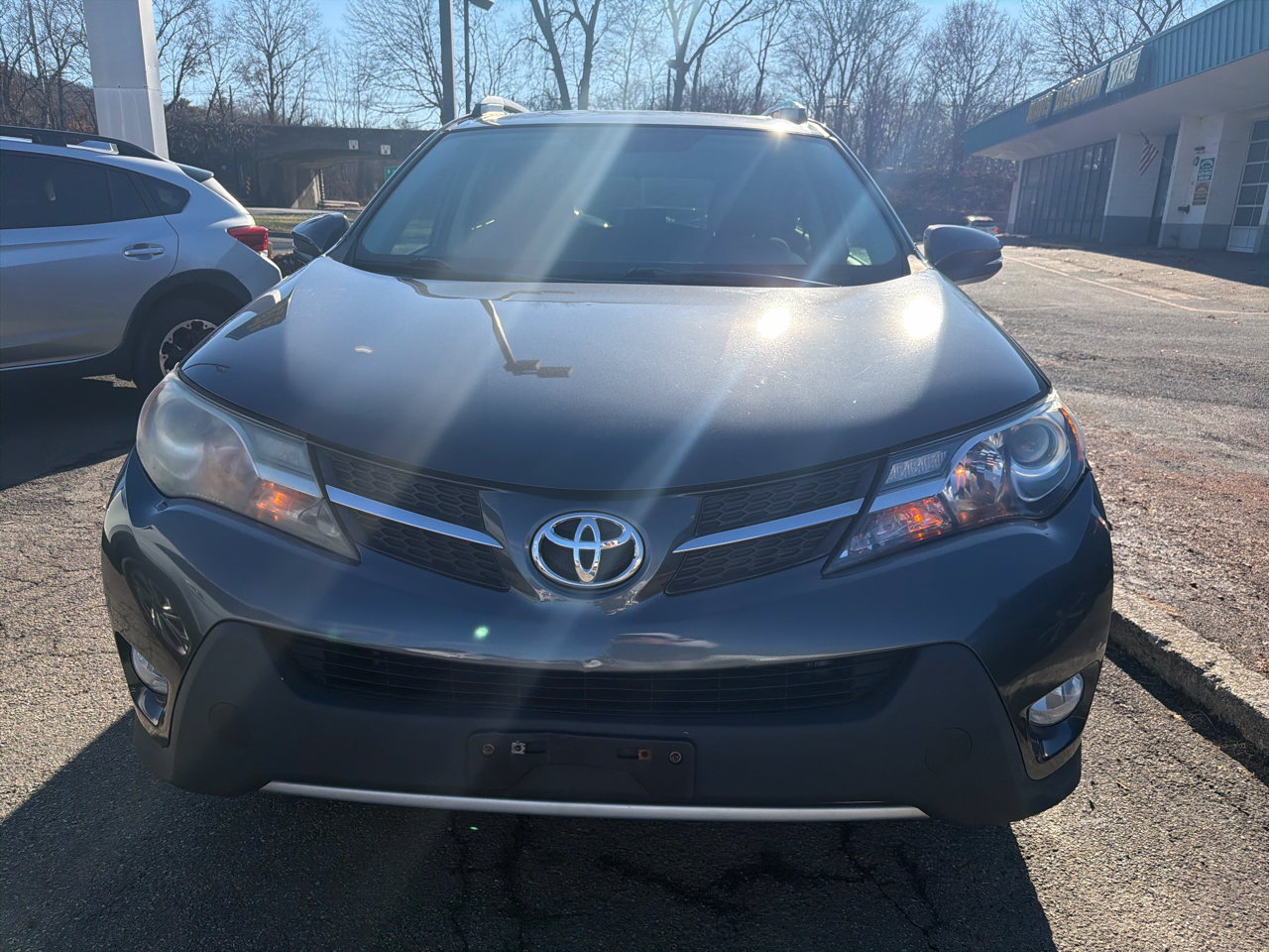 Toyota RAV4 AWD 4dr XLE (Natl) 2014