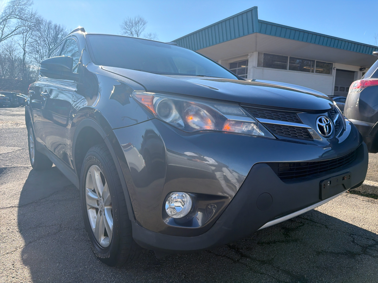 Toyota RAV4 AWD 4dr XLE (Natl) 2014