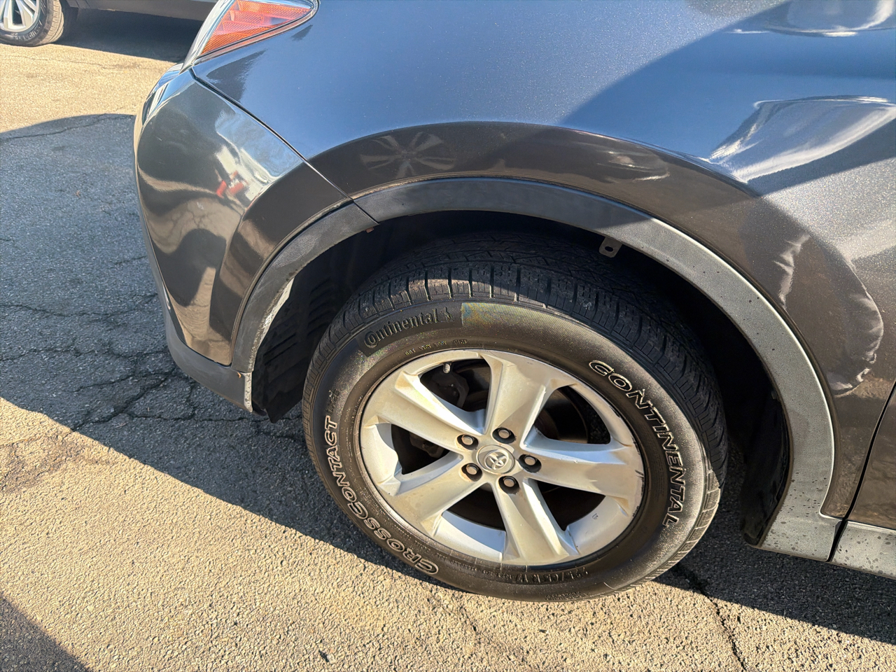 Toyota RAV4 AWD 4dr XLE (Natl) 2014