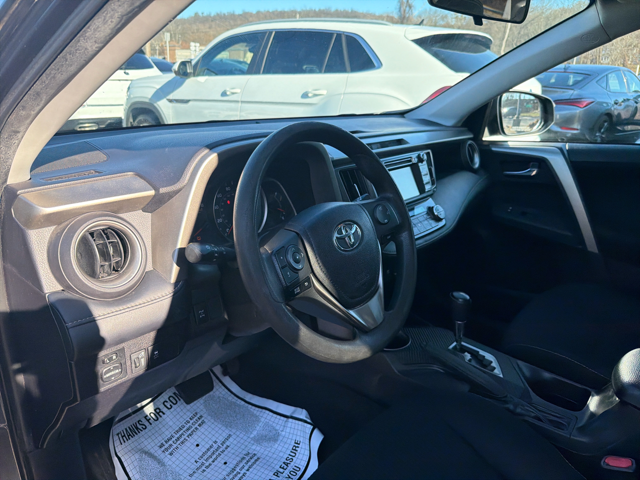 Toyota RAV4 AWD 4dr XLE (Natl) 2014