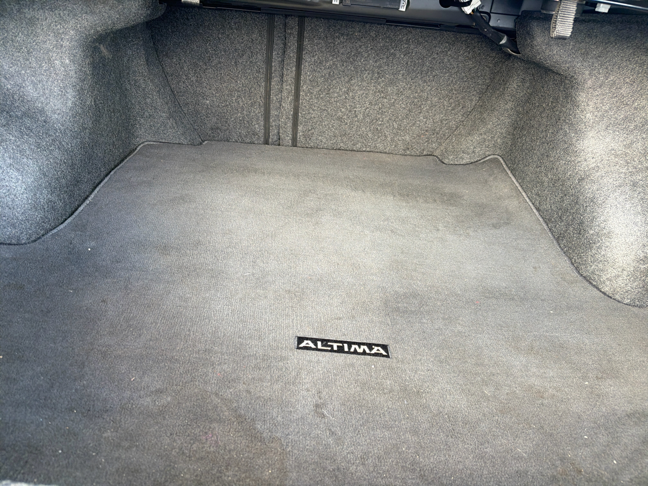 Nissan Altima 2.5 SL Sedan 2020