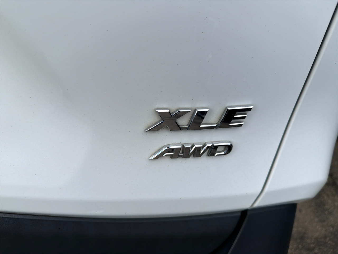 Toyota RAV4 XLE Premium AWD (Natl) 2019