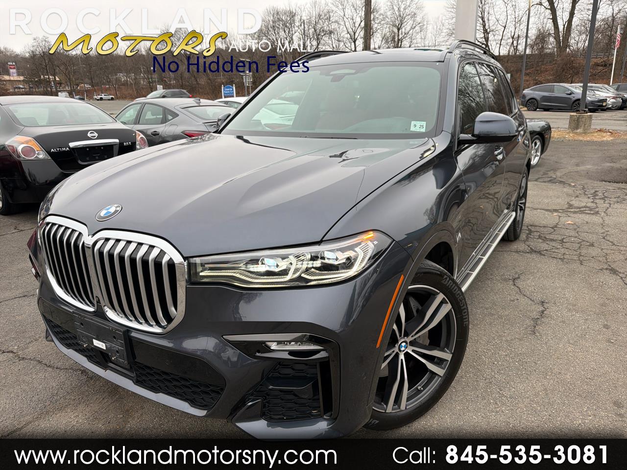 2021 BMW X7 40i's photo