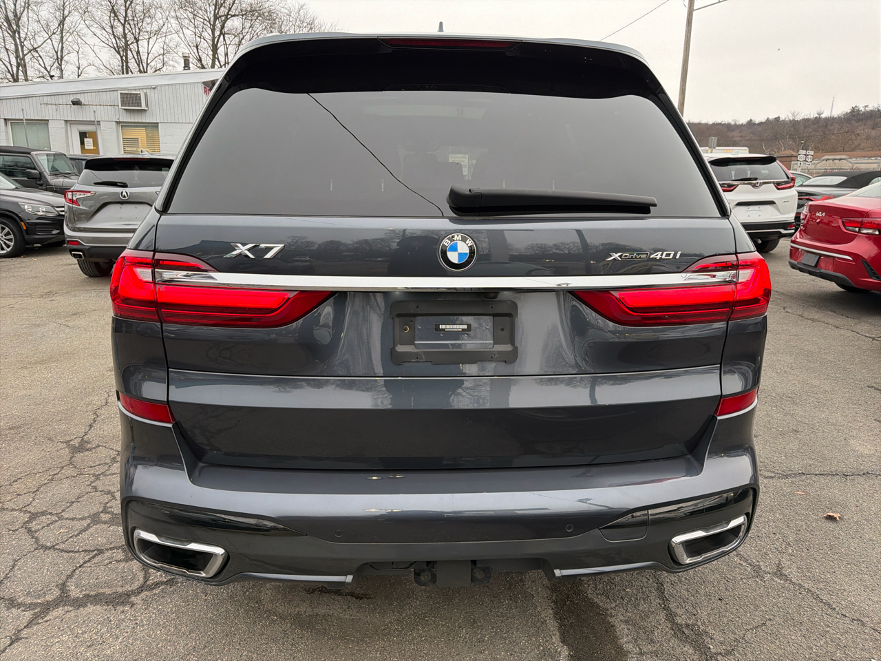 BMW X7  2021
