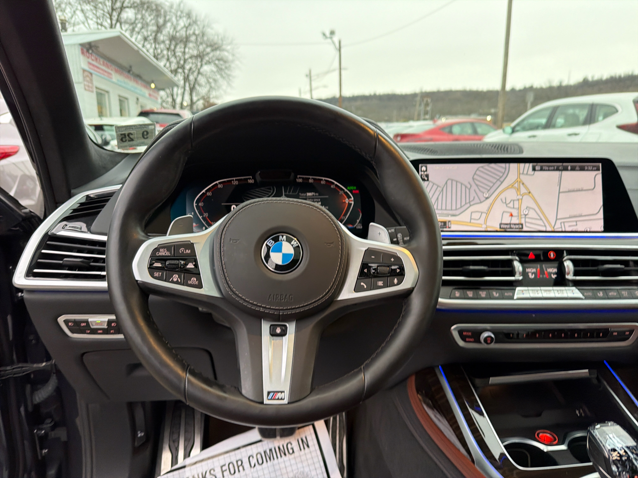 BMW X7  2021