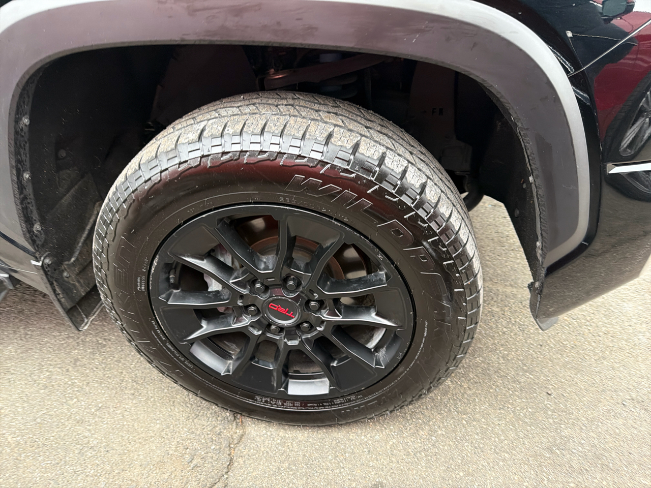 Toyota Tundra 4WD Platinum CrewMax 5.5' Bed (Natl) 2024