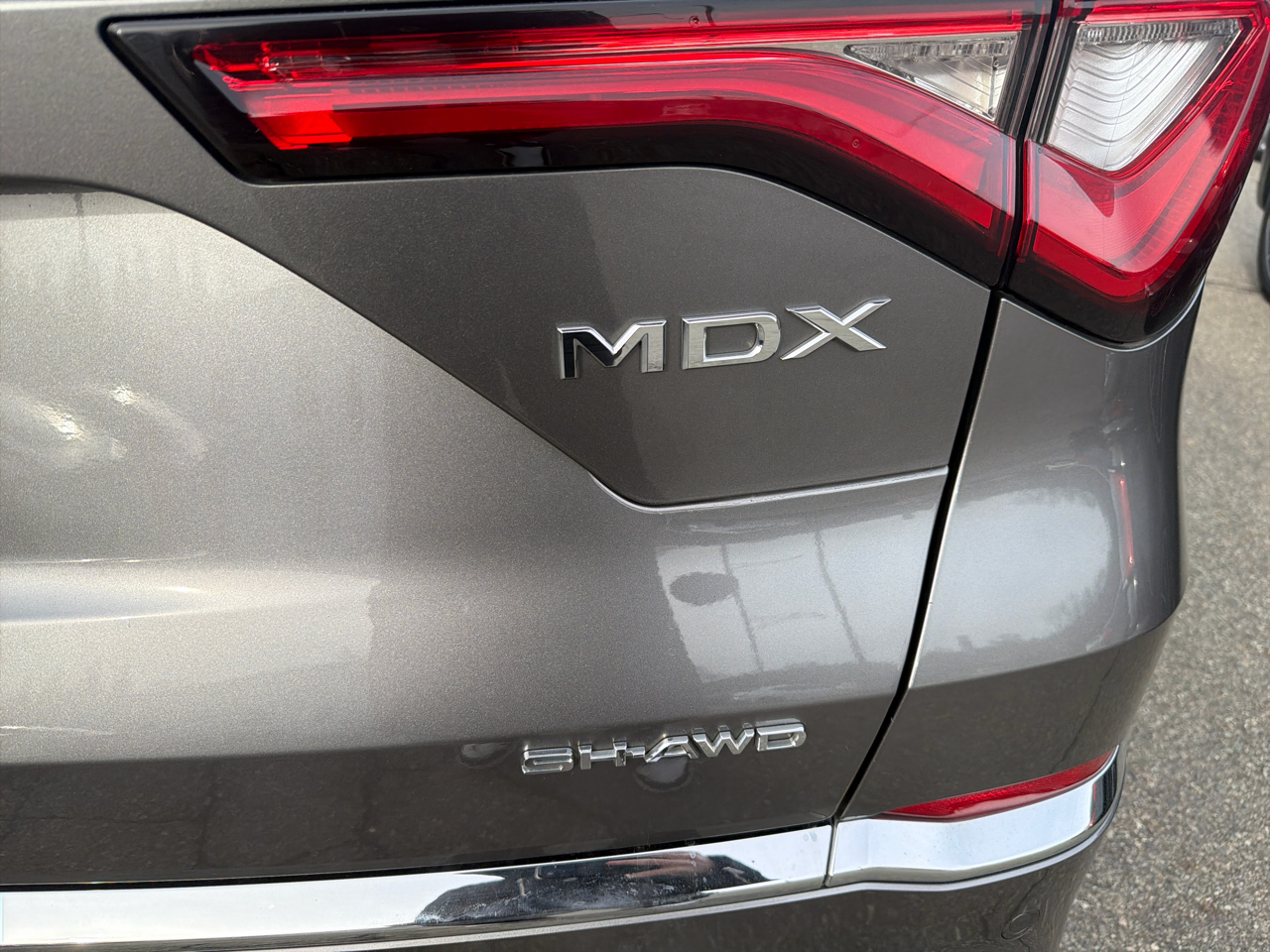 Acura MDX SH-AWD w/Technology Package 2023