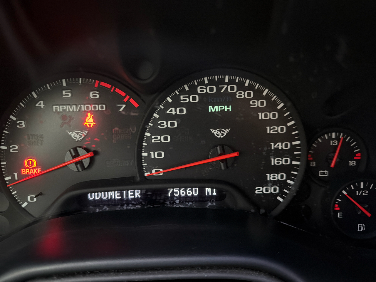 Chevrolet Corvette 2dr Cpe 2004