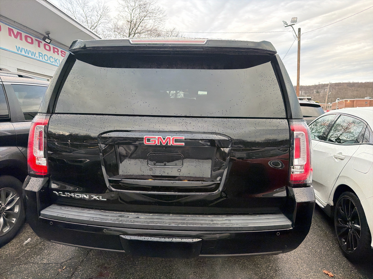 GMC Yukon XL 4WD 4dr SLT 2016