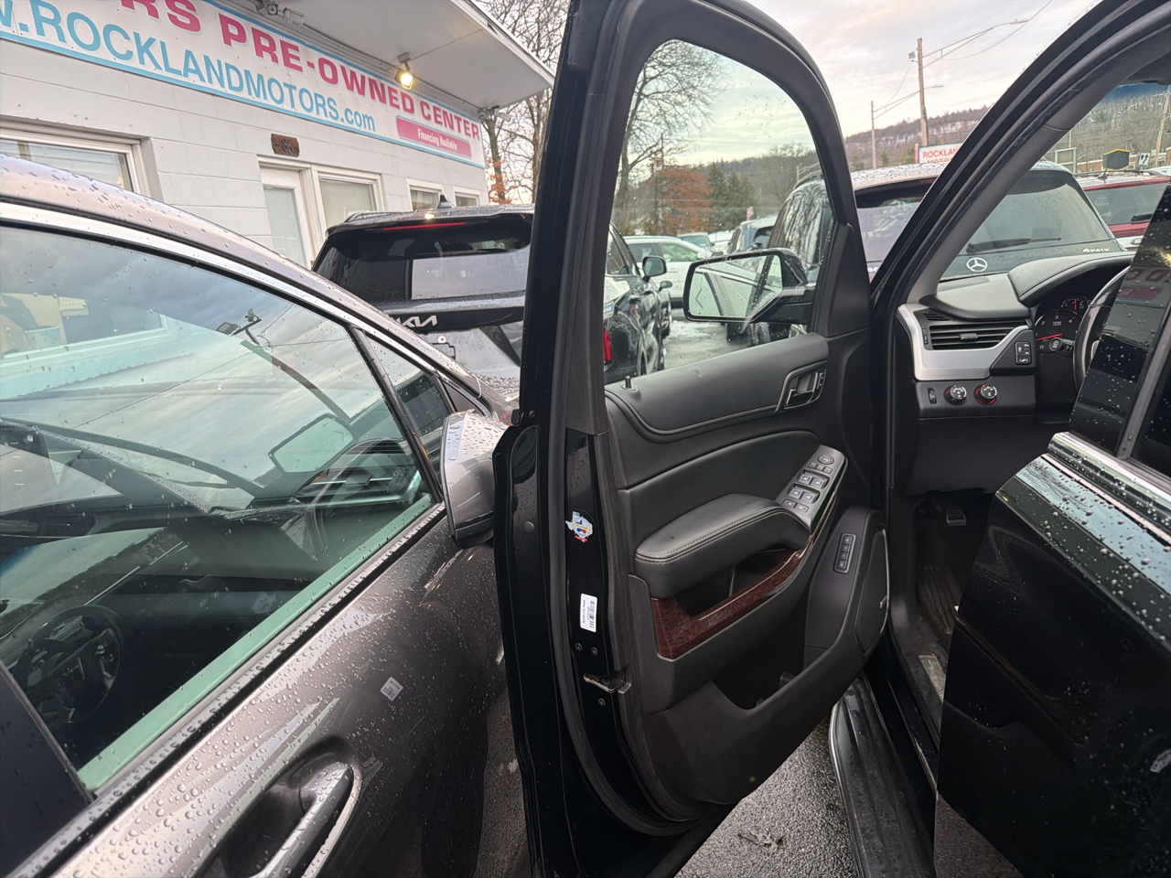 GMC Yukon XL 4WD 4dr SLT 2016