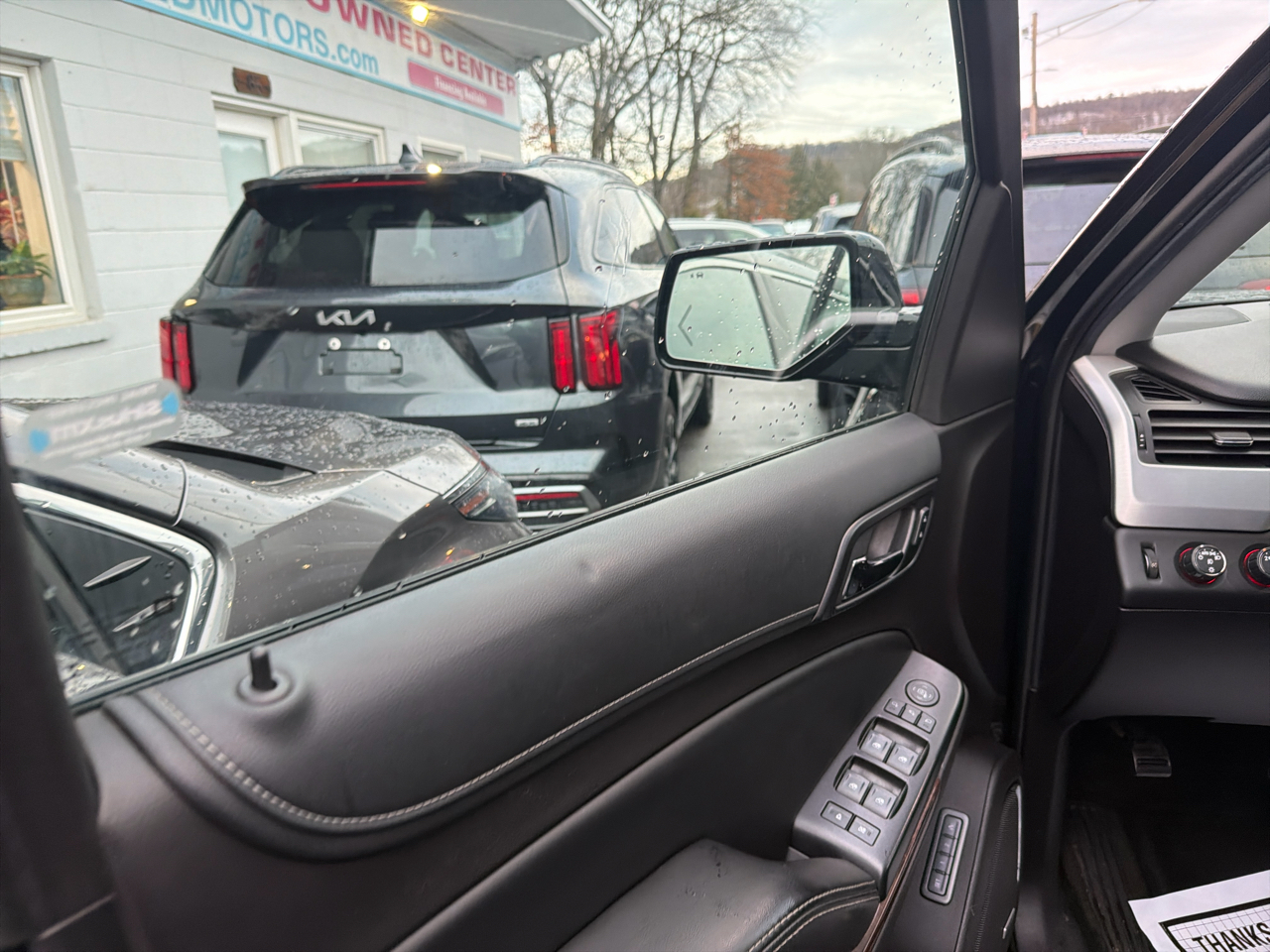 GMC Yukon XL 4WD 4dr SLT 2016