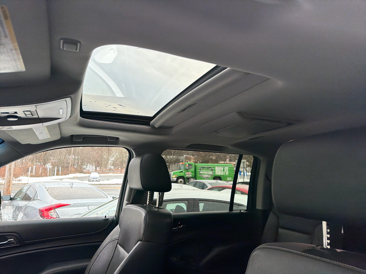 GMC Yukon XL 4WD 4dr SLT 2016