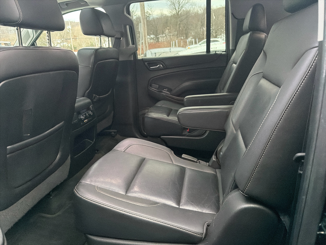 GMC Yukon XL 4WD 4dr SLT 2016