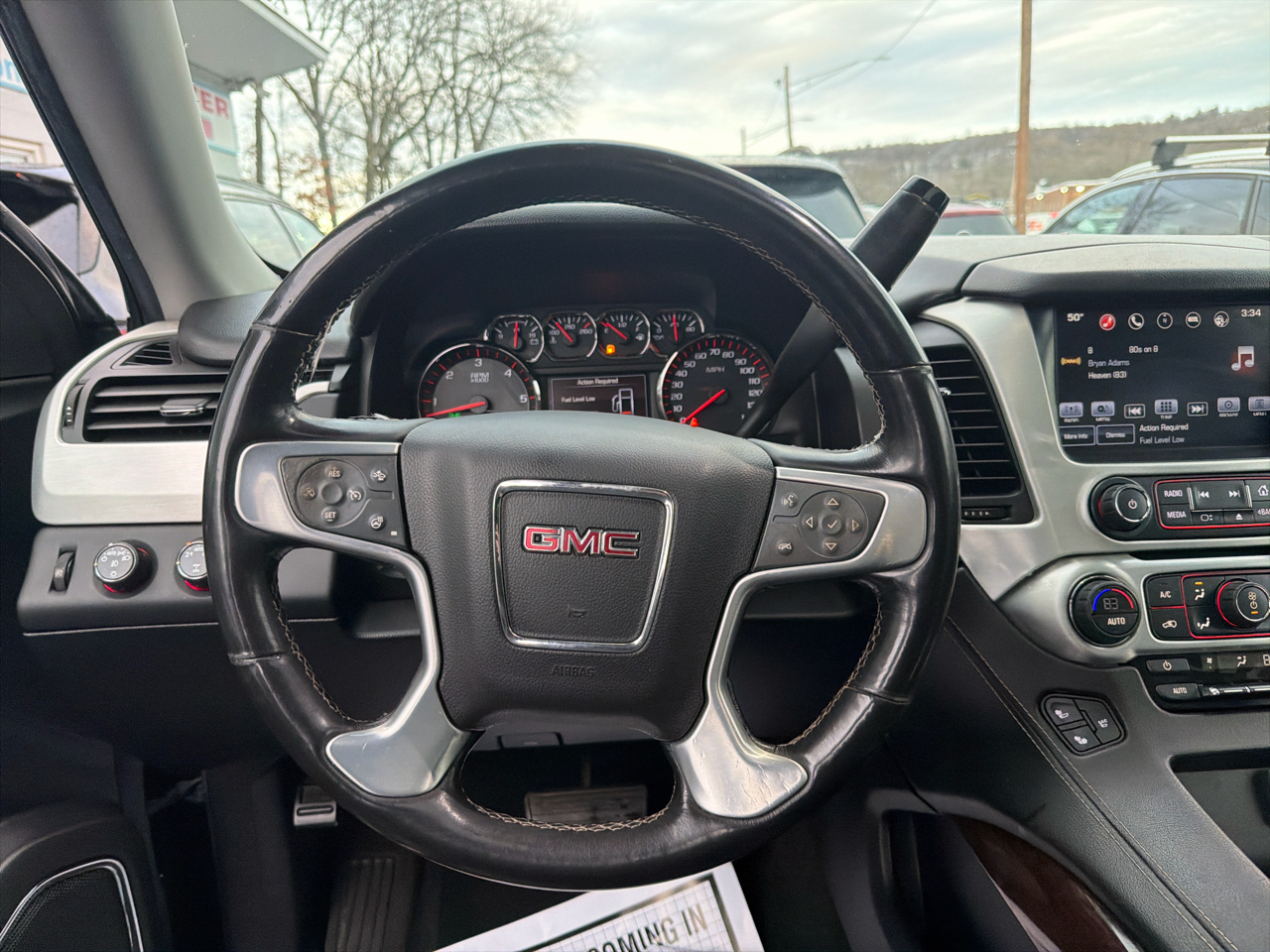 GMC Yukon XL 4WD 4dr SLT 2016