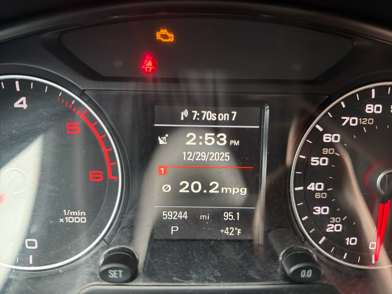 Audi Q5 quattro 4dr 3.0L TDI Premium Plus 2014