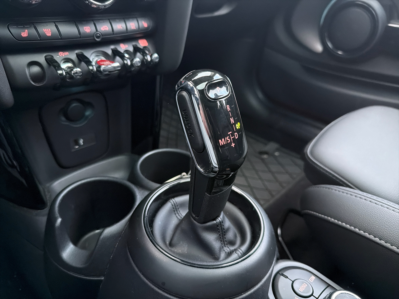 MINI Hardtop 2 Door Cooper S FWD 2022