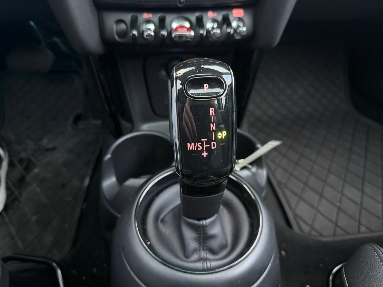 MINI Hardtop 2 Door Cooper S FWD 2022