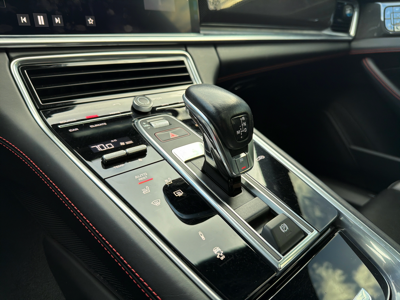 Porsche Panamera GTS AWD 2019