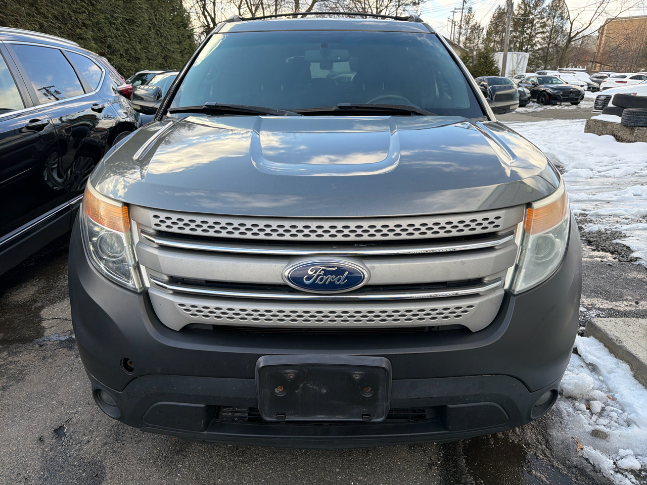 Ford Explorer 4WD 4dr XLT 2011