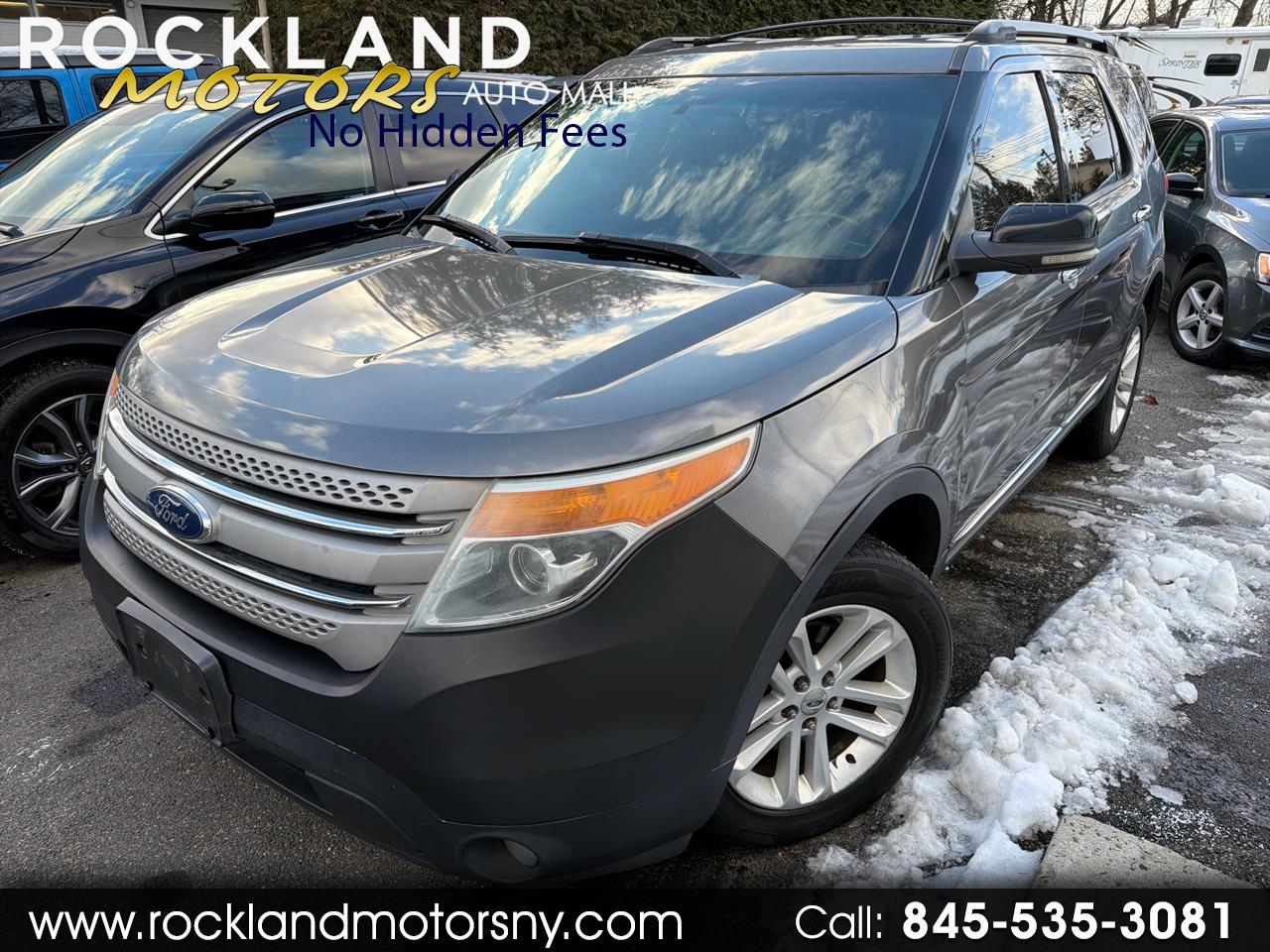 Ford Explorer 4WD 4dr XLT 2011