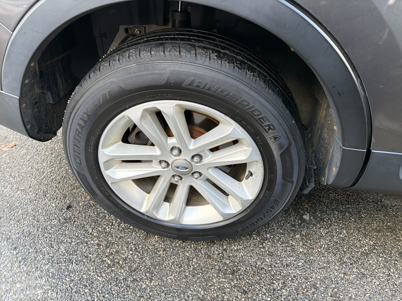 Ford Explorer 4WD 4dr XLT 2011