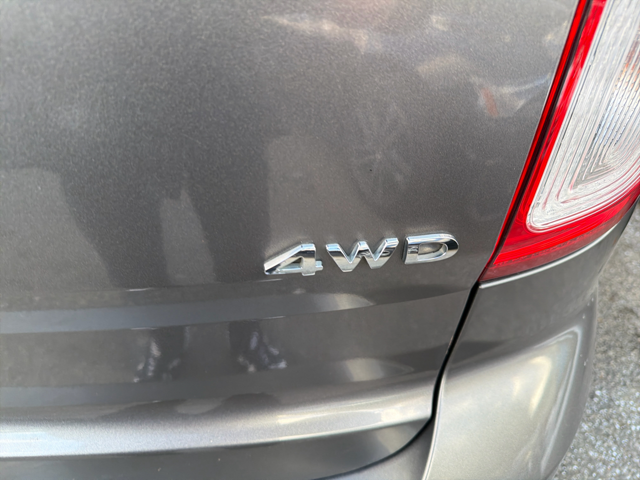 Ford Explorer 4WD 4dr XLT 2011