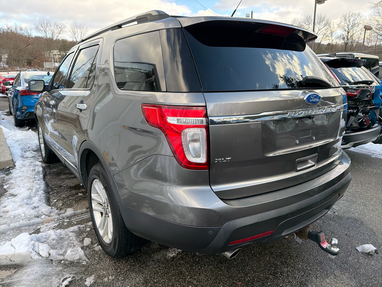 Ford Explorer 4WD 4dr XLT 2011